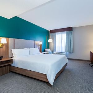 Standard King Room City View